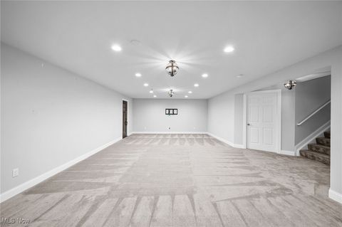 Tiny photo for 85 Brighton Drive, Aurora, OH 44202 (MLS # 5180245)