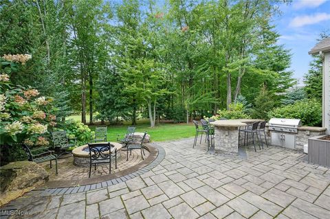 Tiny photo for 85 Brighton Drive, Aurora, OH 44202 (MLS # 5180245)