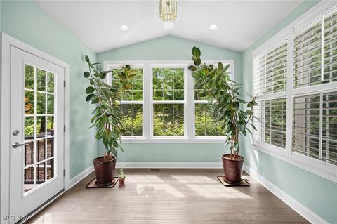 Tiny photo for 85 Brighton Drive, Aurora, OH 44202 (MLS # 5180245)