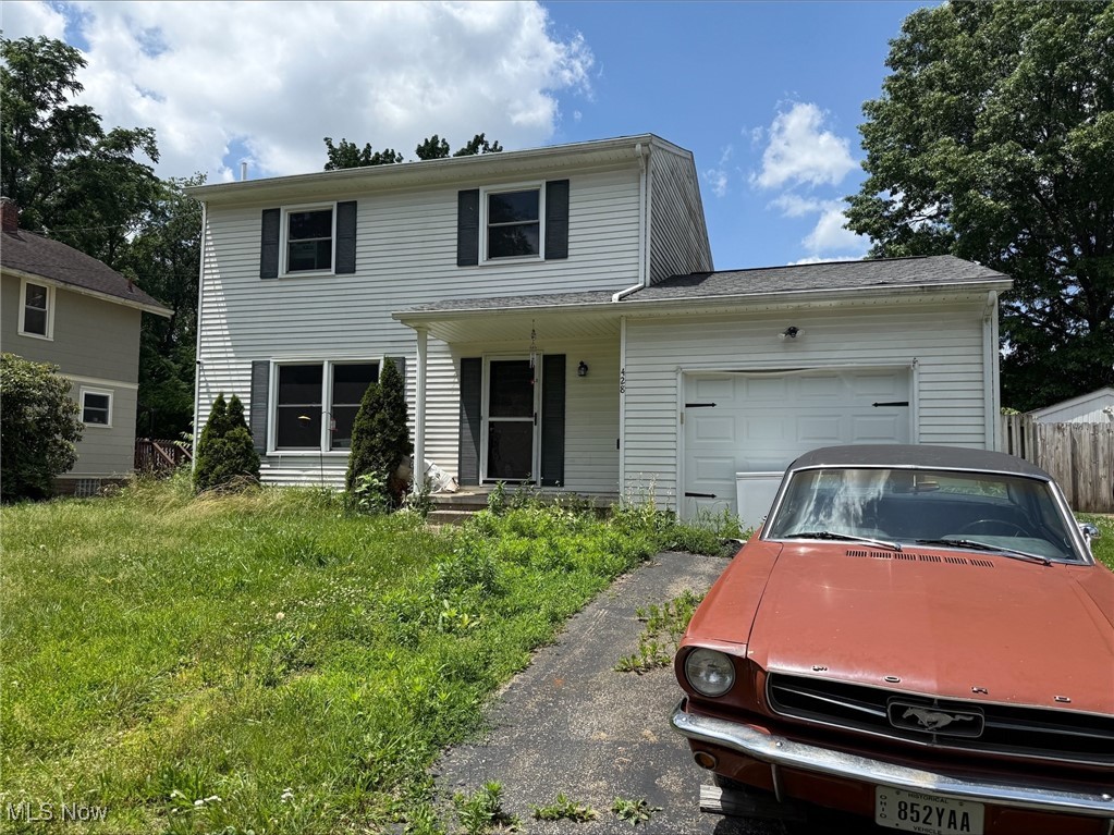 This is an ONLINE ONLY foreclosure sale. There are NO SHOWINGS. Deposit due by wire transfer within 48 upon conclusion . Cash deal; funding must take place within 30 days of confirmation of sale. 5% Buyer’s Premium shall apply. Subject to postponement and cancellation. Full terms and conditions at online registration.