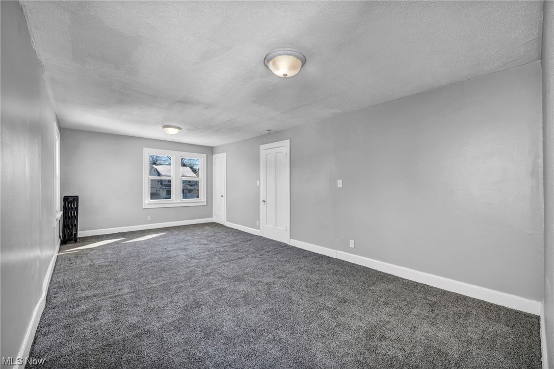 Cleveland Heights Blvd - Residential