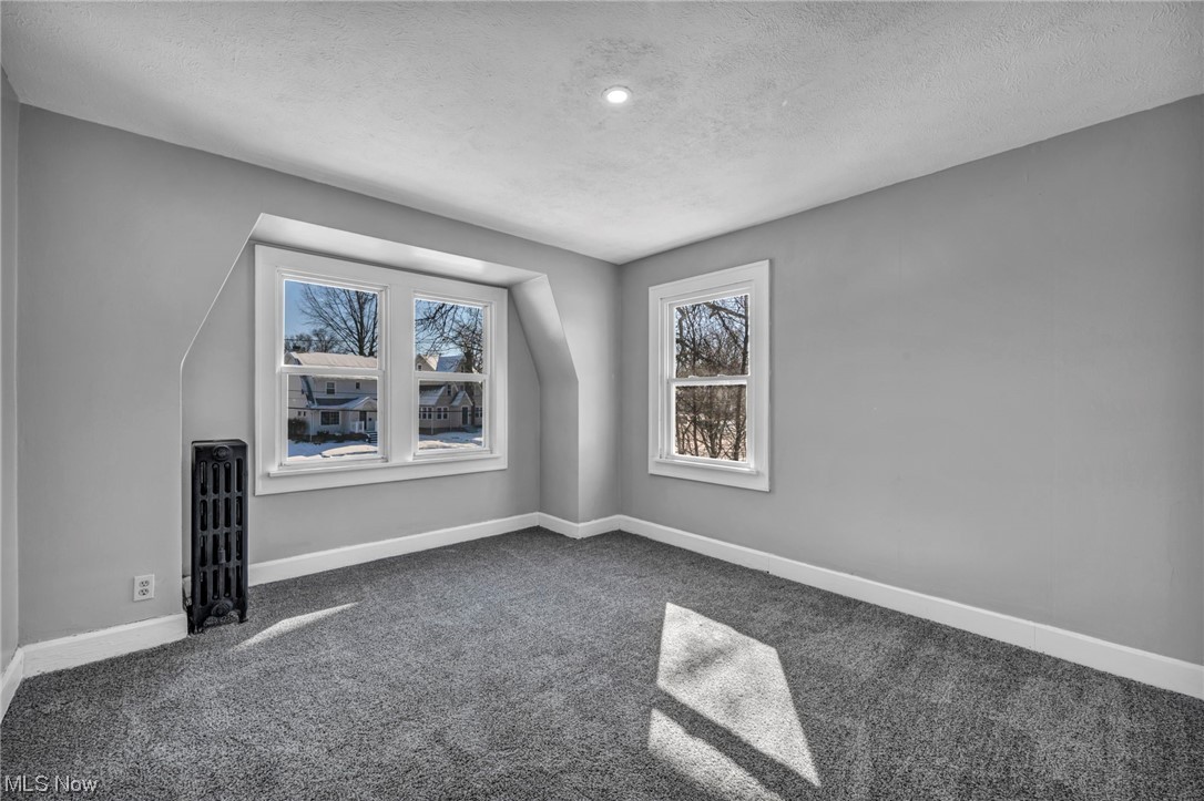 Cleveland Heights Blvd - Residential