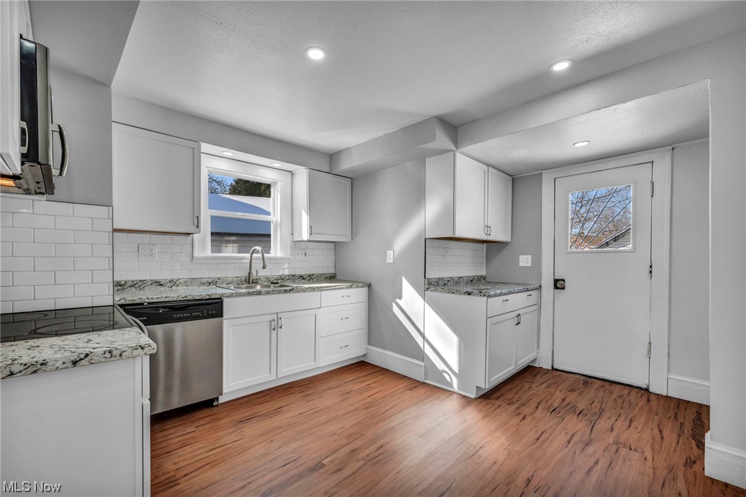 Cleveland Heights Blvd - Residential