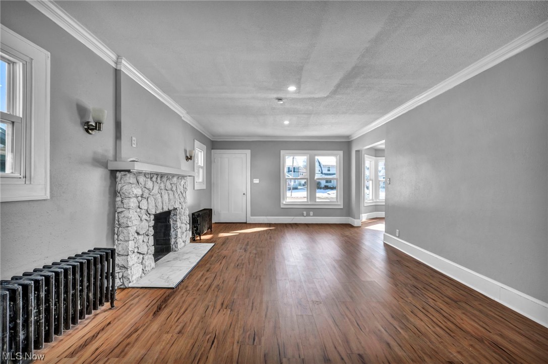 Cleveland Heights Blvd - Residential