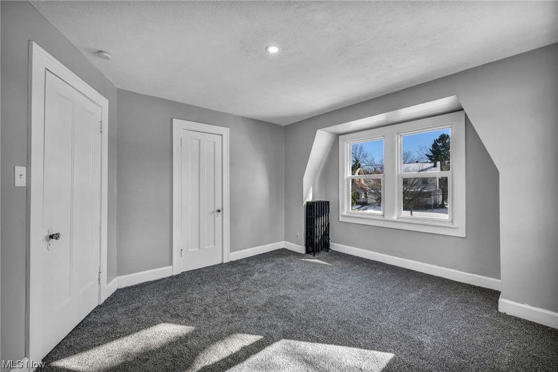 Cleveland Heights Blvd - Residential