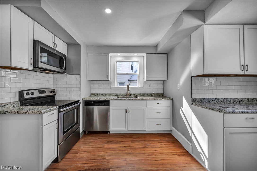 Cleveland Heights Blvd - Residential