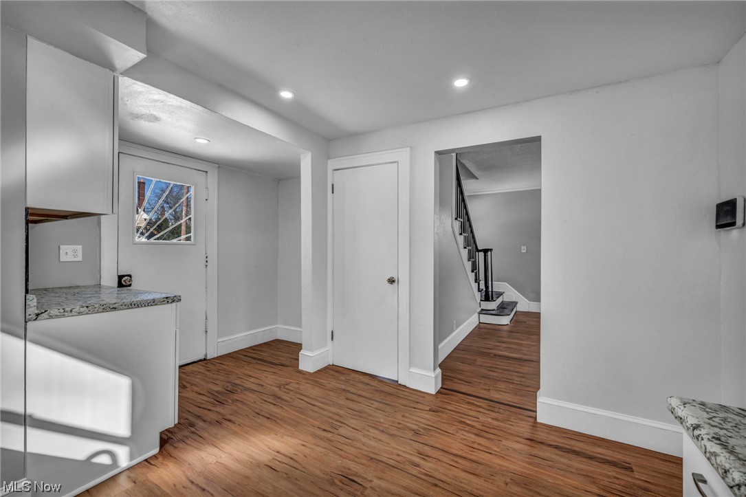 Cleveland Heights Blvd - Residential