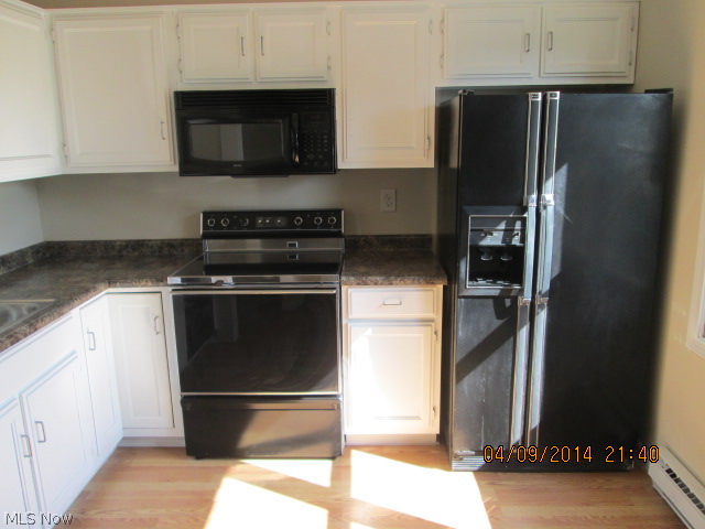 Creekside Village - Residential