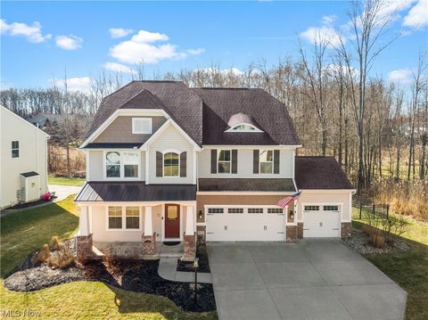 9252 Forest Lake Trail, Olmsted Township, OH 44138 - #: 5015222