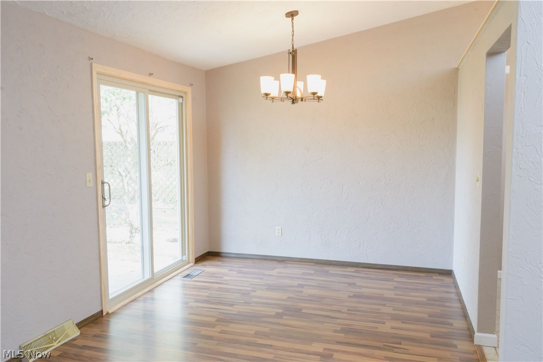 Williamsburg Heights 06 - Residential