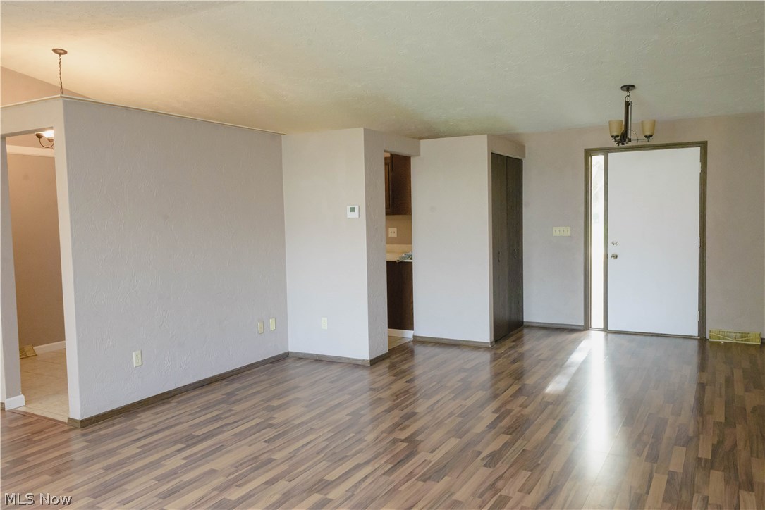 Williamsburg Heights 06 - Residential