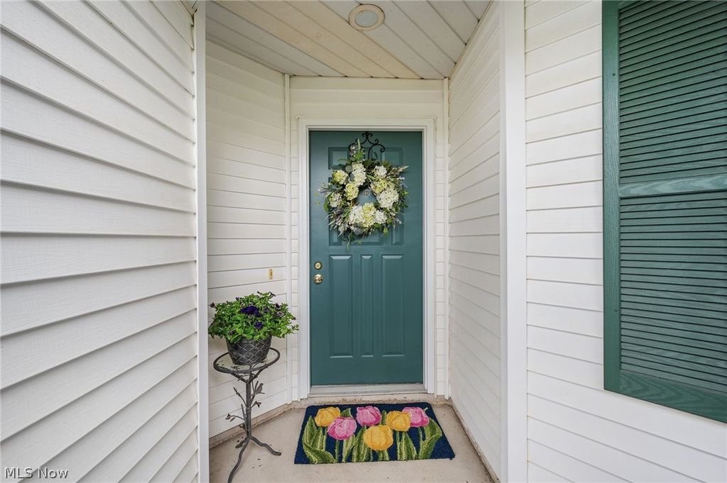 Photo of 33817 Honeysuckle Lane, North Ridgeville, OH 44039 (MLS # 5204862)