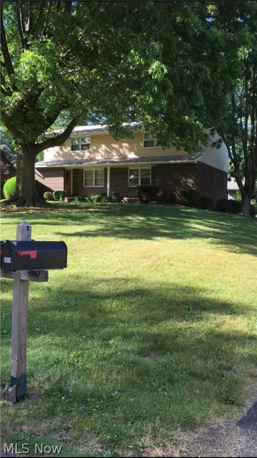 Two bedroom duplex in Jackson move in ready! Full basement, and central air!  One car garage - attached! Sorry NO PETS allowed. $25 NON-REFUNDABLE fee required. Criminal and background check included. Give us a call today to schedule an appointement