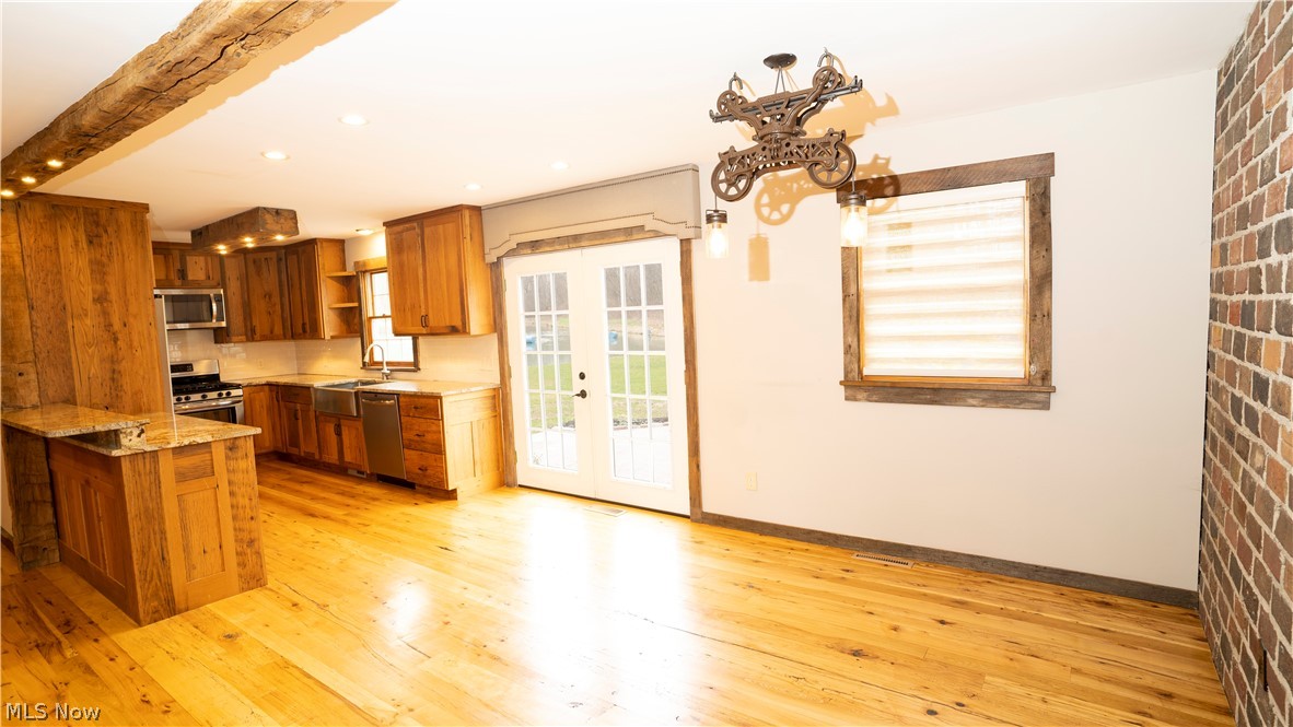 Ridgewood Road - Residential Lease