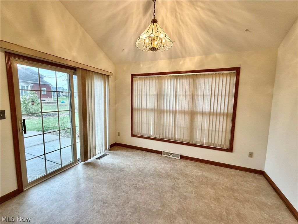 Roberto Place Condo - Residential