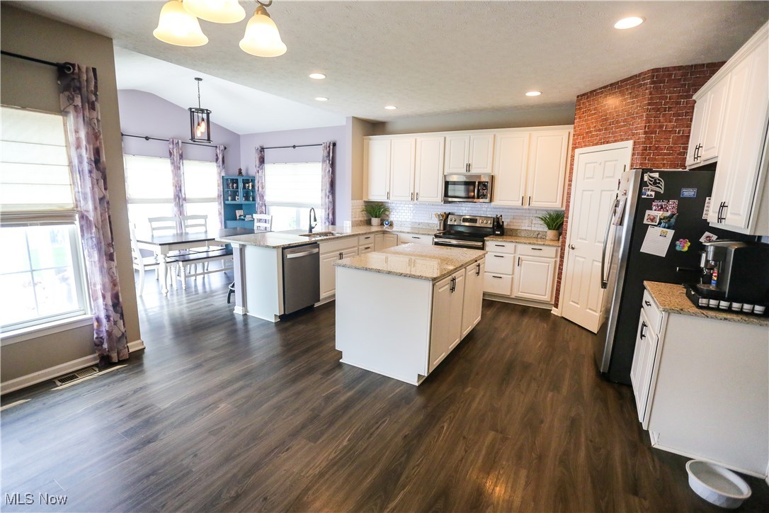 37351 Golden Eagle Drive