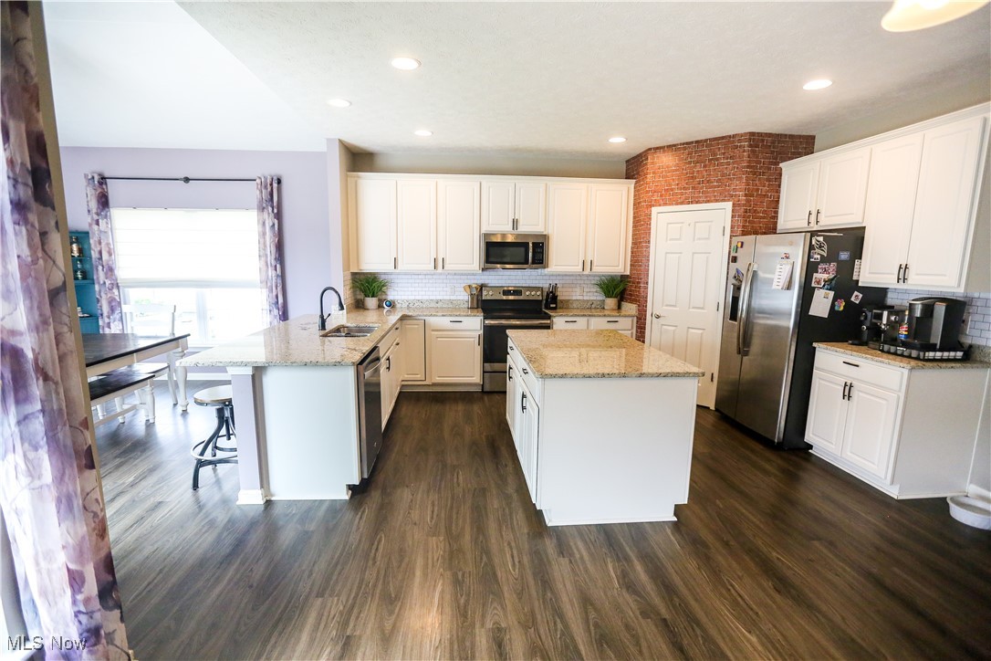 37351 Golden Eagle Drive, North Ridgeville, Ohio image 8
