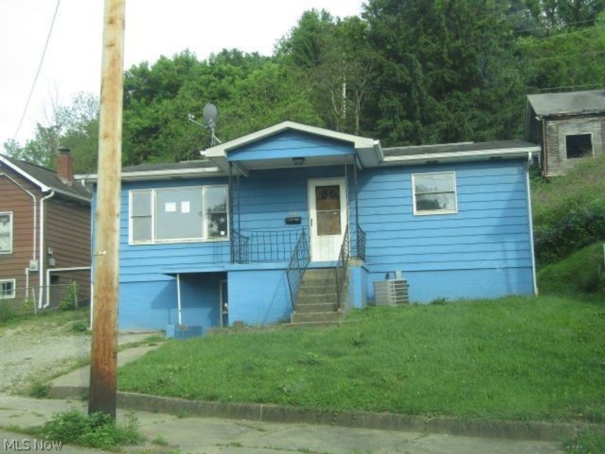 This charmer has loads of potential.The floor plan encompasses 2 bedrooms,  a spacious eat in kitchen, and the backyard is perfect for entertaining. Call and schedule your tour.