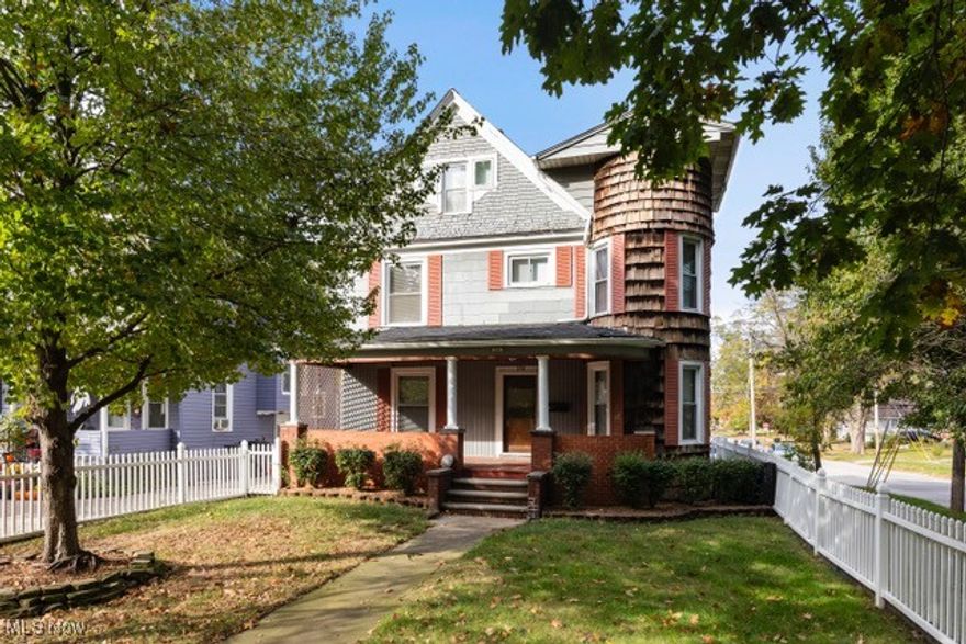 This charmer is just waiting for you to move right in. Inside and out you'll find loads of character combined with upgrades like a finished third floor, dual hvac, and a newer roof. Located on a nice corner lot. The front yard is surrounded by a white vinyl fence and there is privacy fencing in the back yard. You can enjoy the adorable front porch or relax on the back patio. Walking through the front door you'll find the living room complete with built-ins, craftsman style woodwork, a beautiful staircase, and a unique window filled turret. The cute kitchen and dining room finish off the main floor. On the second floor there are three spacious bedrooms and a full bathroom. The finished third floor including its own half bath can be used however you see fit-- let your vision come to life. It recently served as a fourth bedroom but can easily become a playroom, game room or an office. The home also has a large basement
with glass block windows, an additional full bath, and laundry room. The detached garage provides parking for two vehicles and plenty of room for storage. Schedule your showing today and come see everything 276 Harrison Street has to offer!