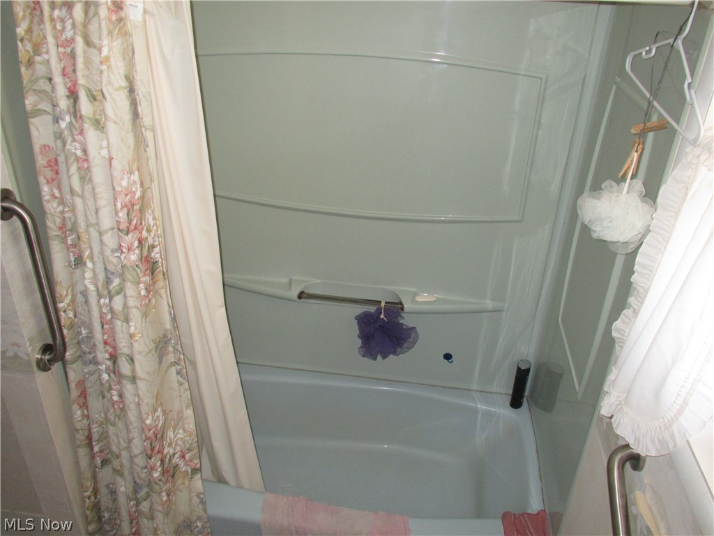 Laurel Ridge - Residential