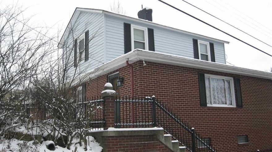 Wonderful brick large rooms. Totally fenced yard. Great entertaining & living. A must see. Move-in condition. Shed DOES NOT go with property.