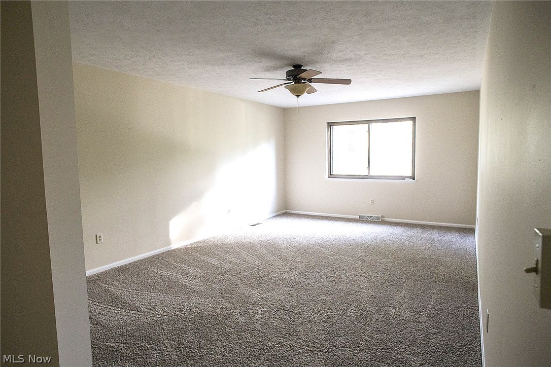 Hampton Woods - Residential