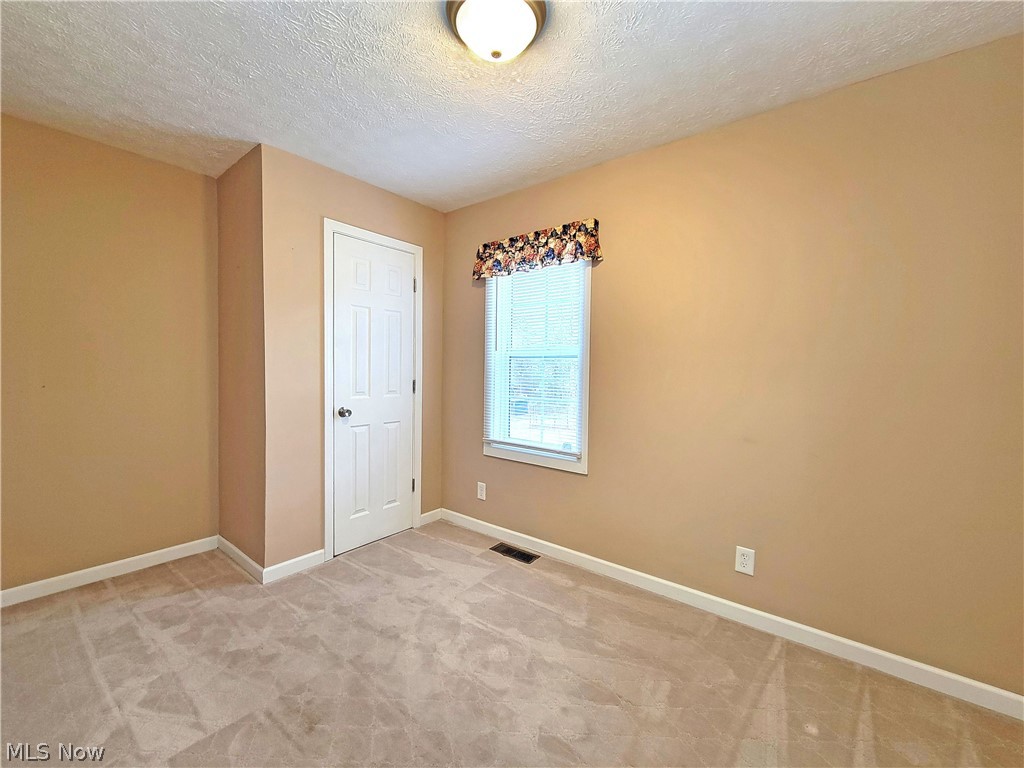 E M Bentleys Adn - Residential