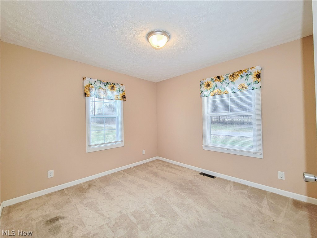 E M Bentleys Adn - Residential