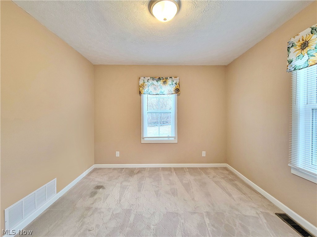 E M Bentleys Adn - Residential