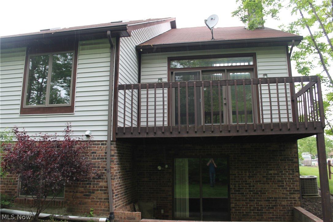 Waterside Woods Twnhs - Residential