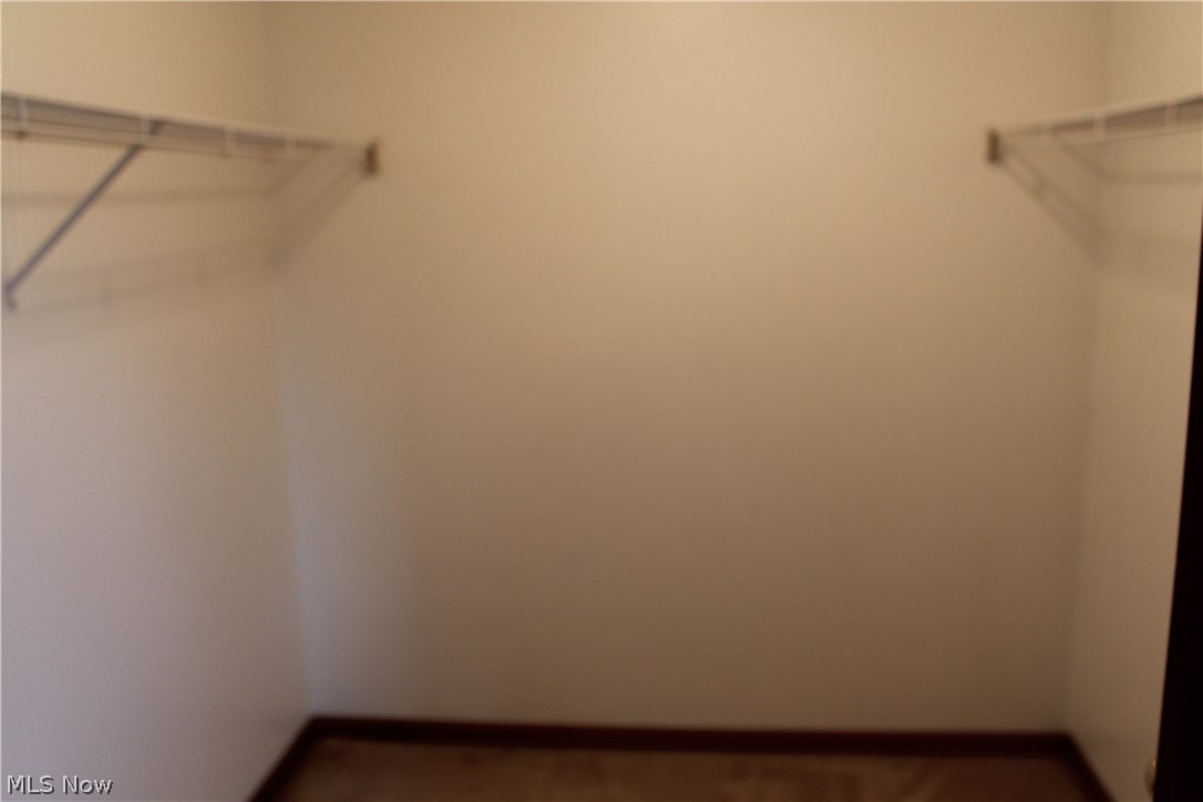 Waterside Woods Twnhs - Residential