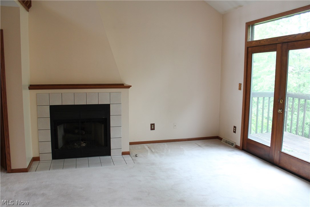 Waterside Woods Twnhs - Residential