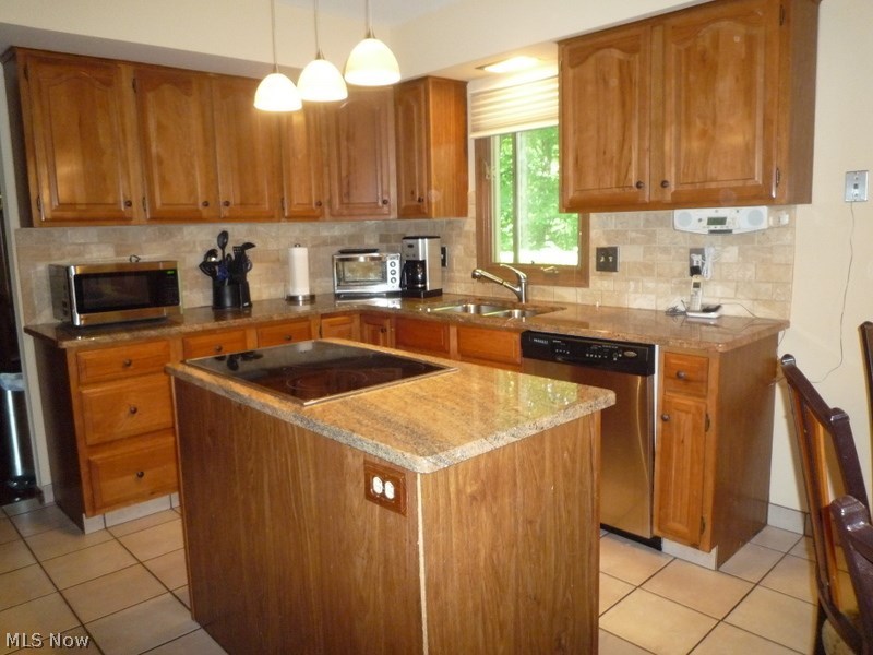 Cheswick 02 - Residential