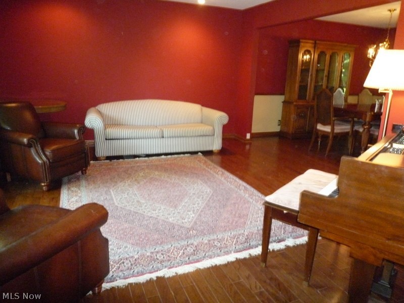 Cheswick 02 - Residential