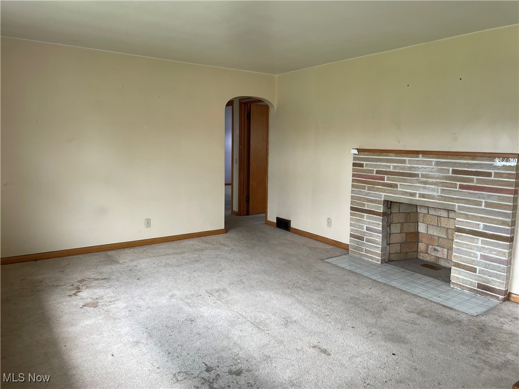 2235 Onahom Circle, Canton, Ohio image 5