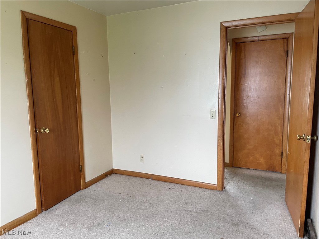 2235 Onahom Circle, Canton, Ohio image 11