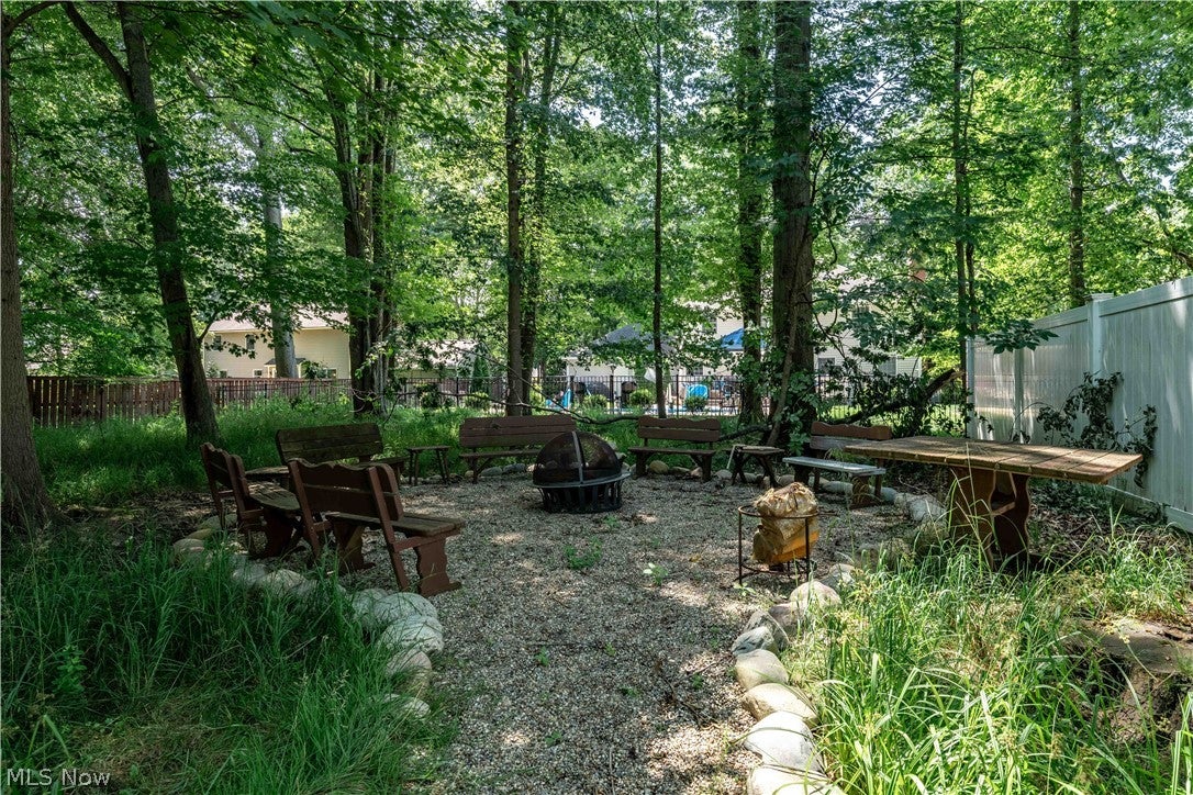 389 Jaycox Road