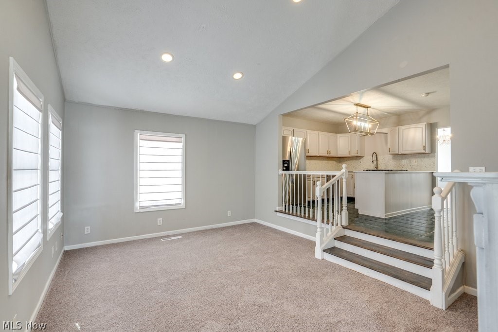 Mayfield Summit - Residential