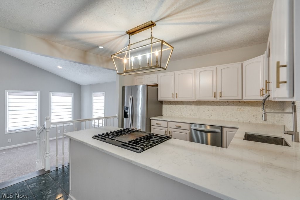 Mayfield Summit - Residential