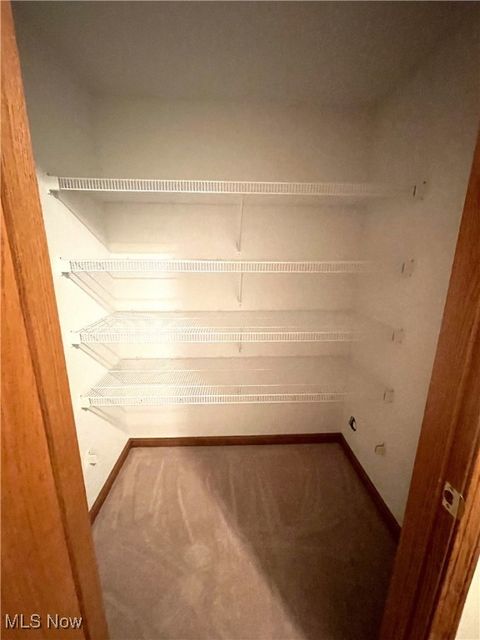 Tiny photo for 2 Coventry Court W, Mount Vernon, OH 43050 (MLS # 5179062)