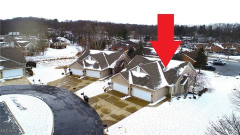 Photo of 2 Coventry Court W, Mount Vernon, OH 43050 (MLS # 5179062)