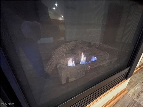 Tiny photo for 2 Coventry Court W, Mount Vernon, OH 43050 (MLS # 5179062)