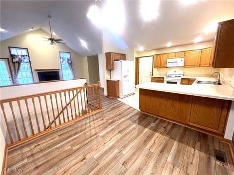 Tiny photo for 2 Coventry Court W, Mount Vernon, OH 43050 (MLS # 5179062)