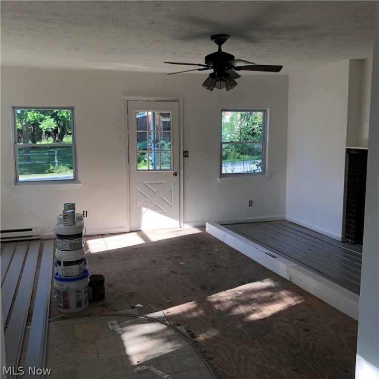 Kiwanis Lake - Residential