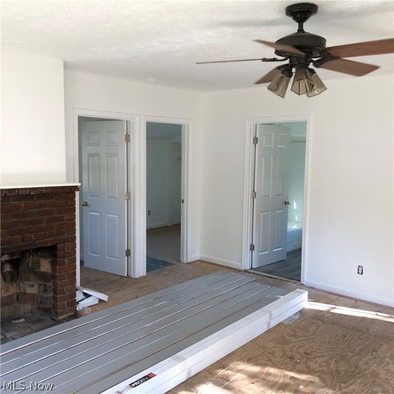 Kiwanis Lake - Residential