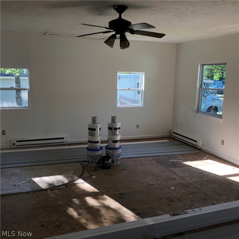 Kiwanis Lake - Residential