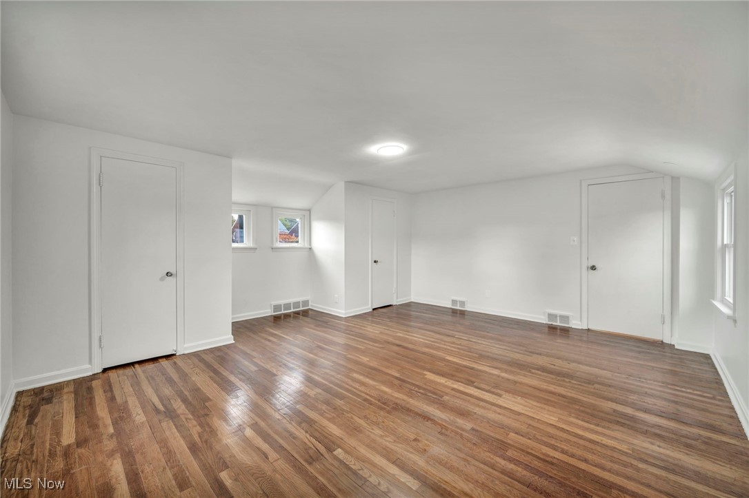 Forest Hill 24a - Residential