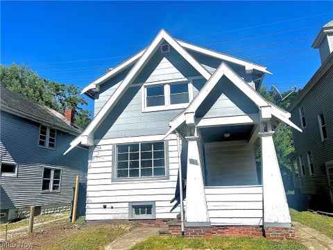 Homes For Sale - 987 E 131st Street<br/> Cleveland, OH 44108