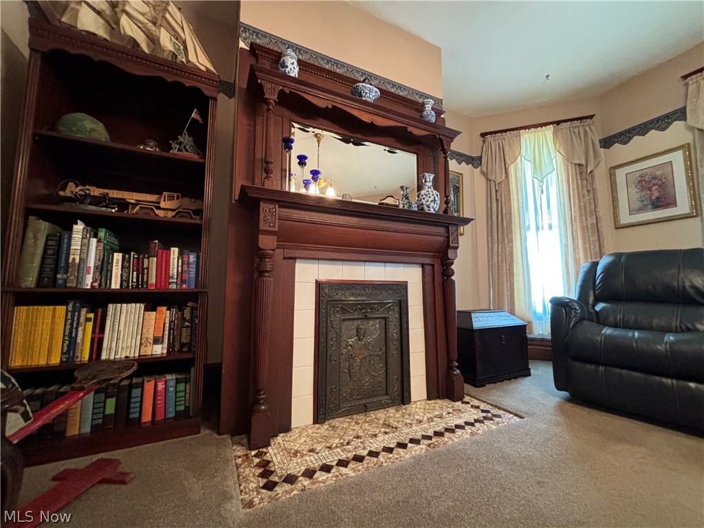 Crouso Sub - Residential