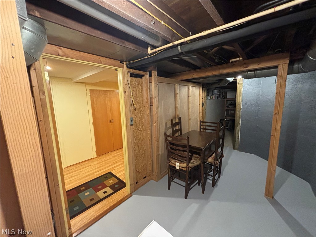 Crouso Sub - Residential